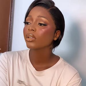 B63, T frontal tiwa wig. 💯 human hair.