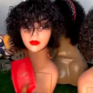 💯jerry fringe curls wig.
factory made